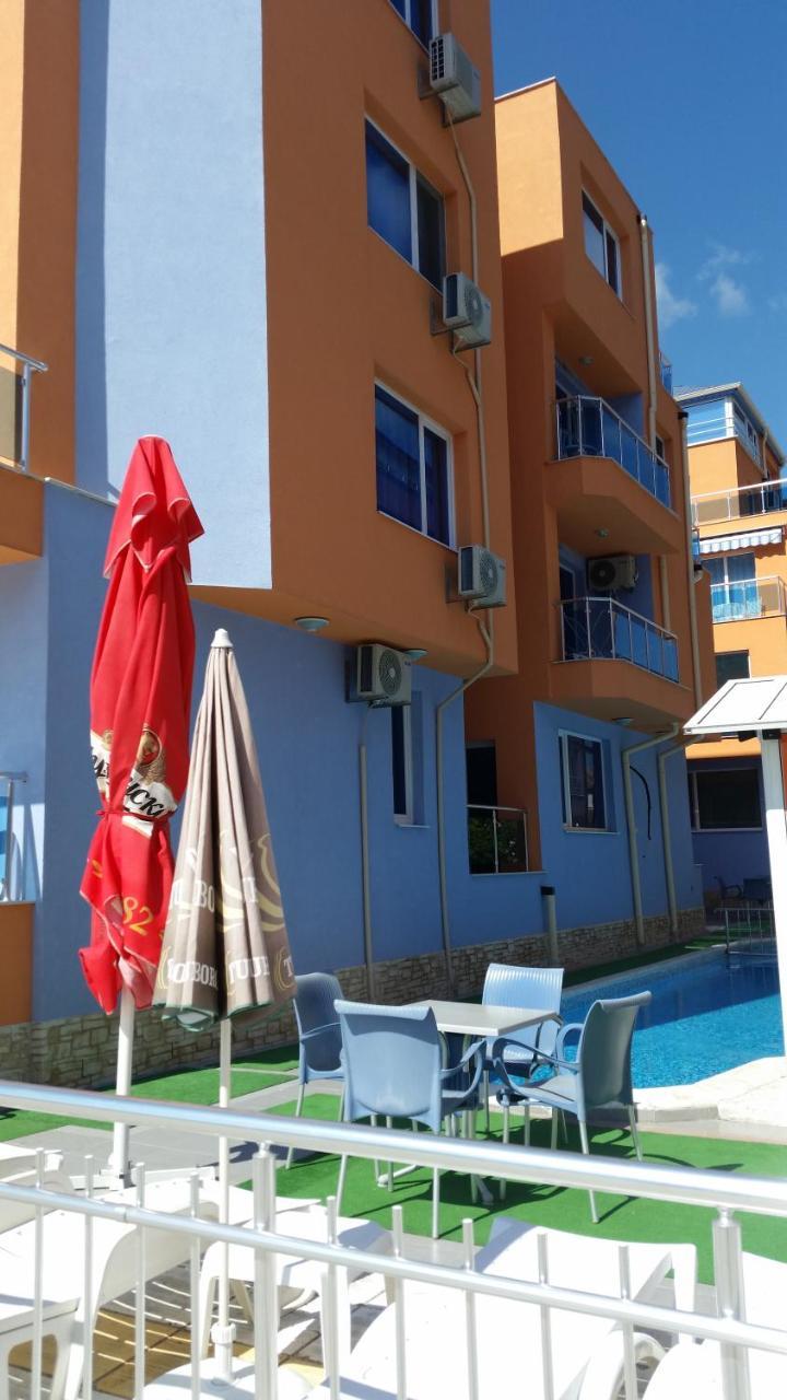 Dara Hotel Primorsko Exterior photo