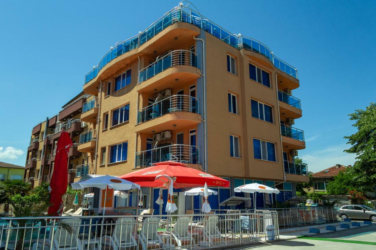 Dara Hotel Primorsko Exterior photo